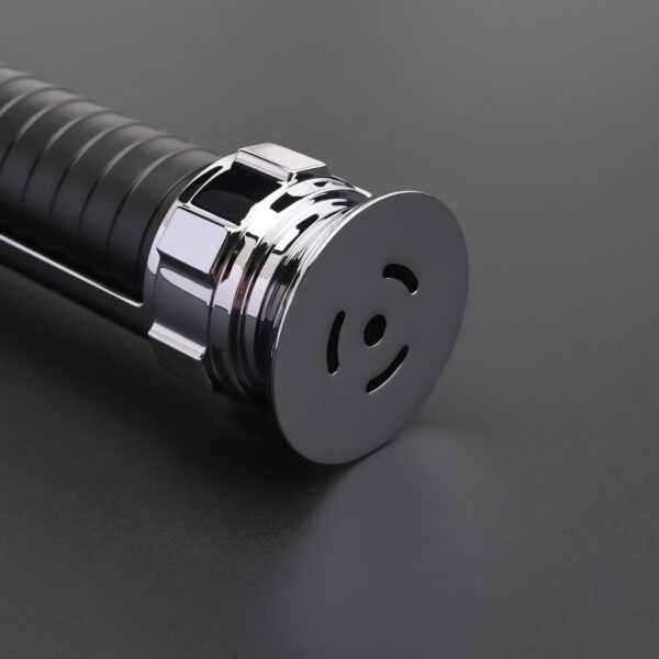 Chrome pommel with precision-cut vents and reflective polish.